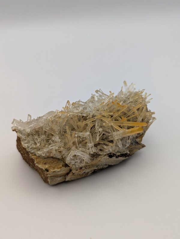Colombian Mango Quartz – Rare Golden Quartz Crystal from Colombia - Image 2
