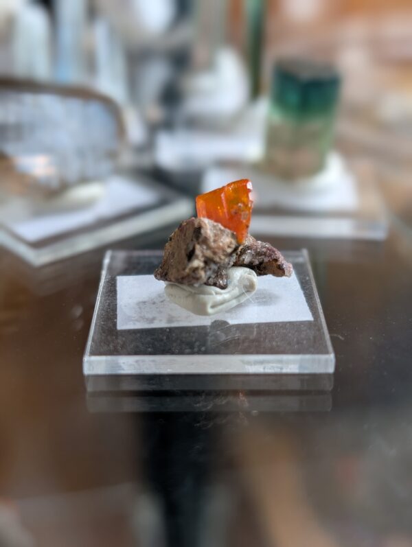 Wulfenite Thumbnail